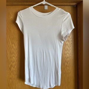 Talulah Essential Ribbed Tee. Size Medium. Never worn